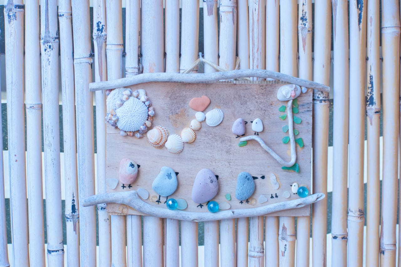 Decorazioni artistiche patio casa vacanze Procida atmosfera autentica